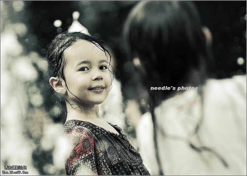 光圈: F/3.5 快门:1/1250 焦距:190 毫米 感光度:500