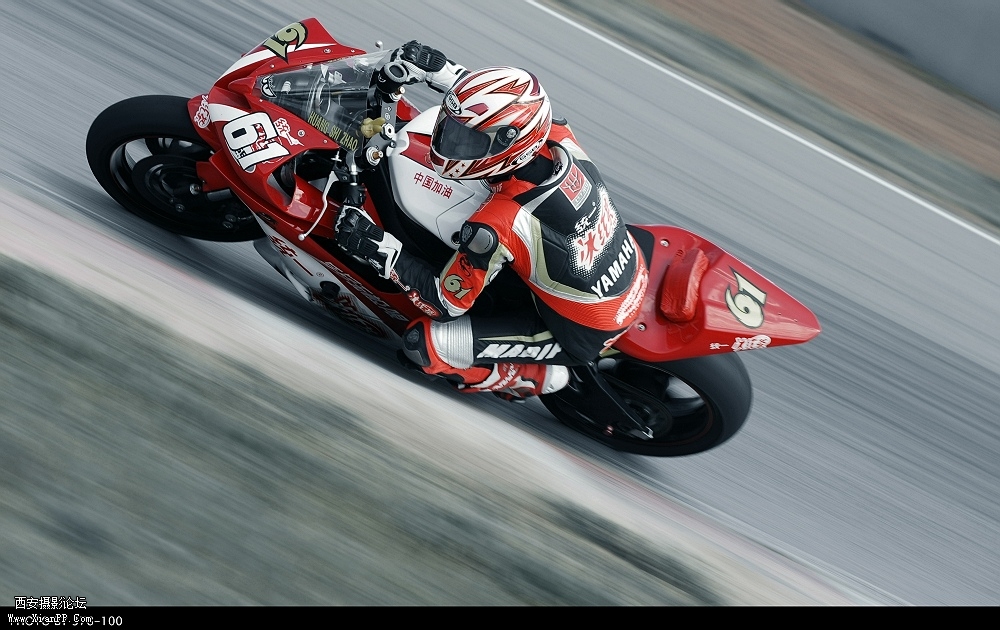 光圈: F/7.1 快门:1/160 焦距:105 毫米 感光度:100