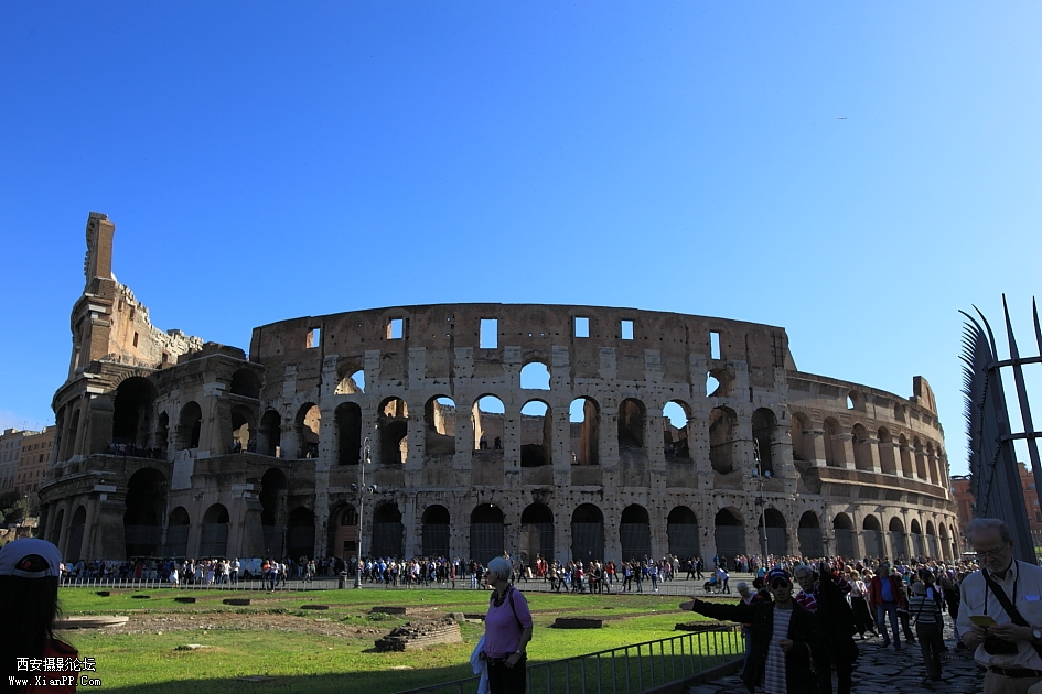 光圈: F/8.0 快门:1/250 焦距:27 毫米 感光度:100