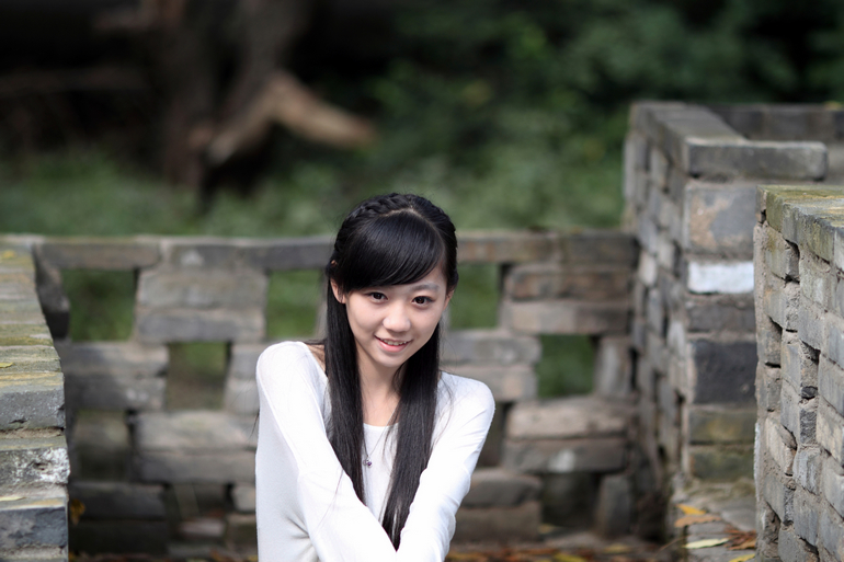 nEO_IMG_20111001儿子135，90.两50.300mm3730.jpg