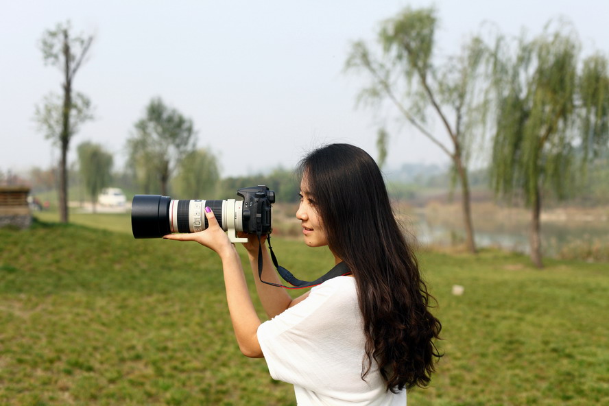 1029CBE的5D2 135L，50mm1.45097_调整大小.jpg