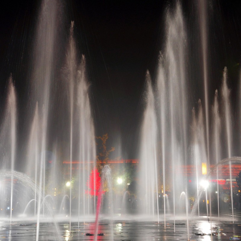 13630396_0800.jpg