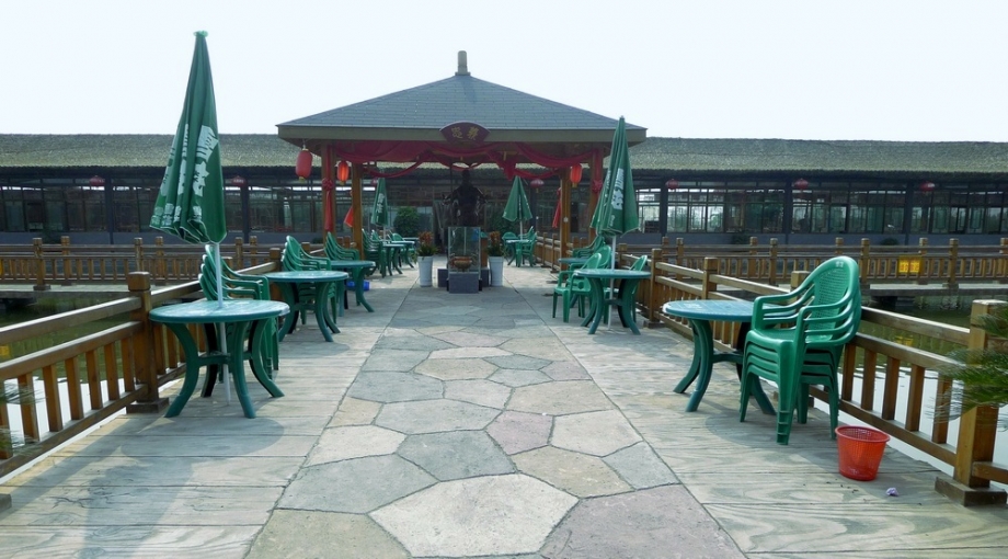 05.jpg