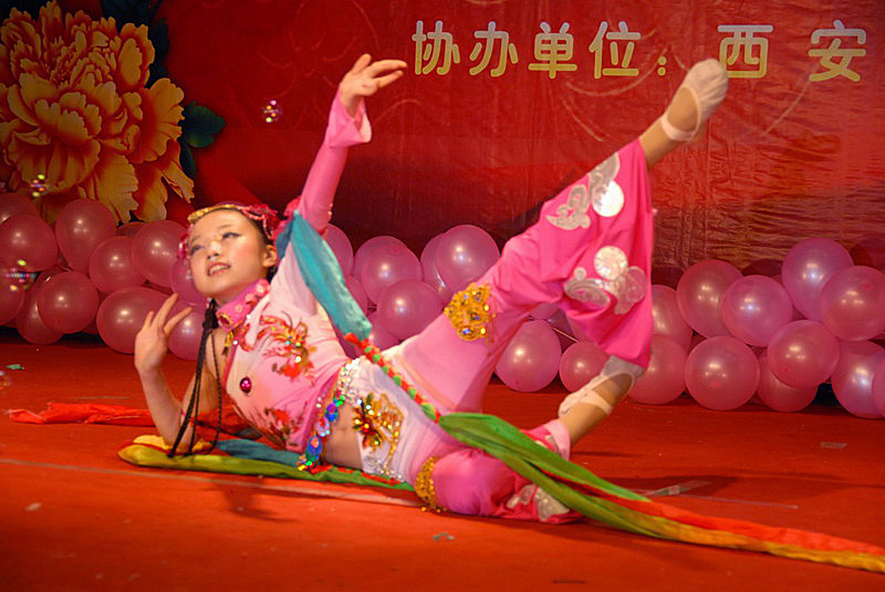 金龙闹春晚会 (157).JPG