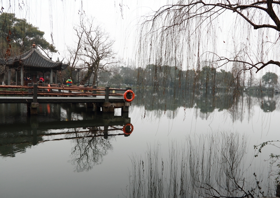 静静的西湖0003.JPG
