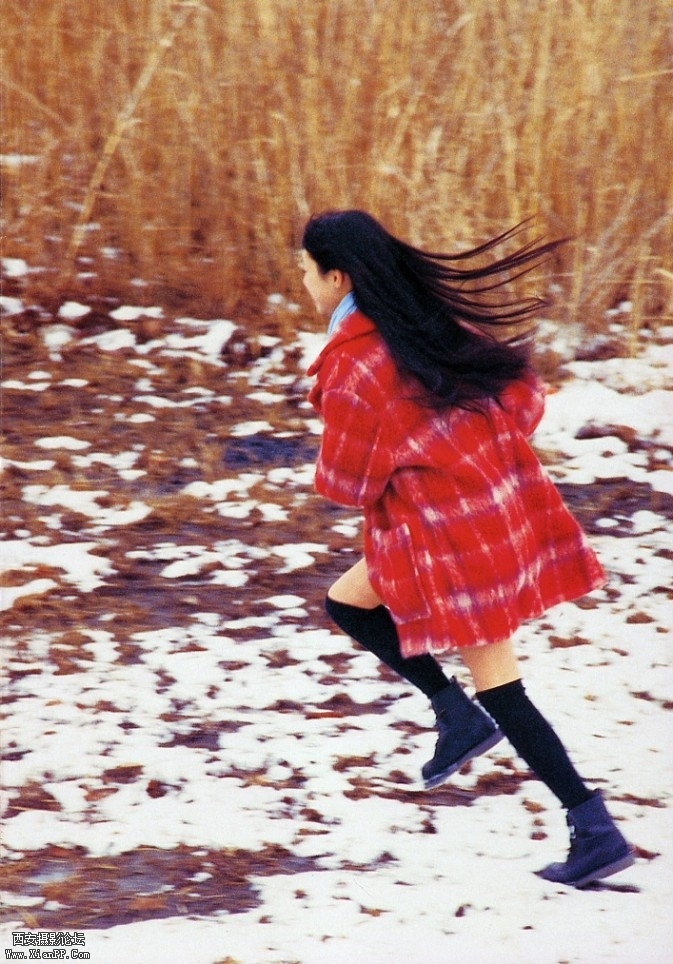 Myth_Girl031-673x964.jpg