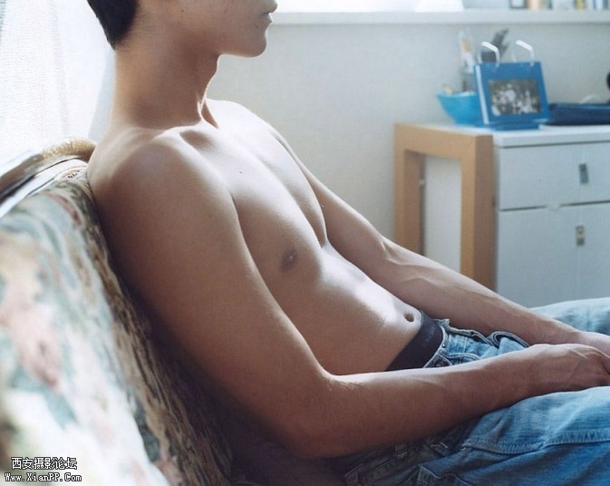 boyalone2-3-673x536.jpg