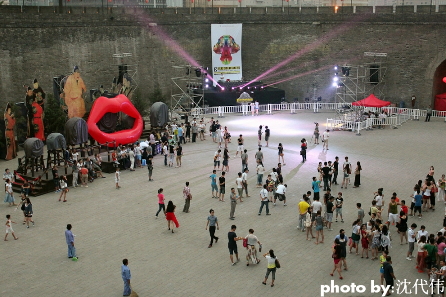 城墙电子音乐节 044.jpg