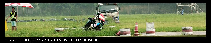 nEO_IMG_赛车0102.jpg