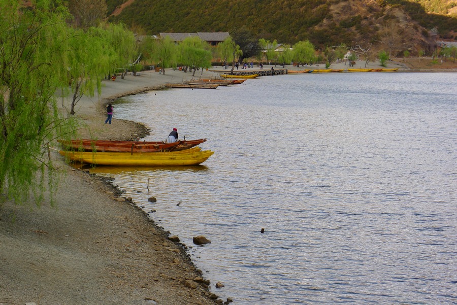 泸沽湖 (3).JPG