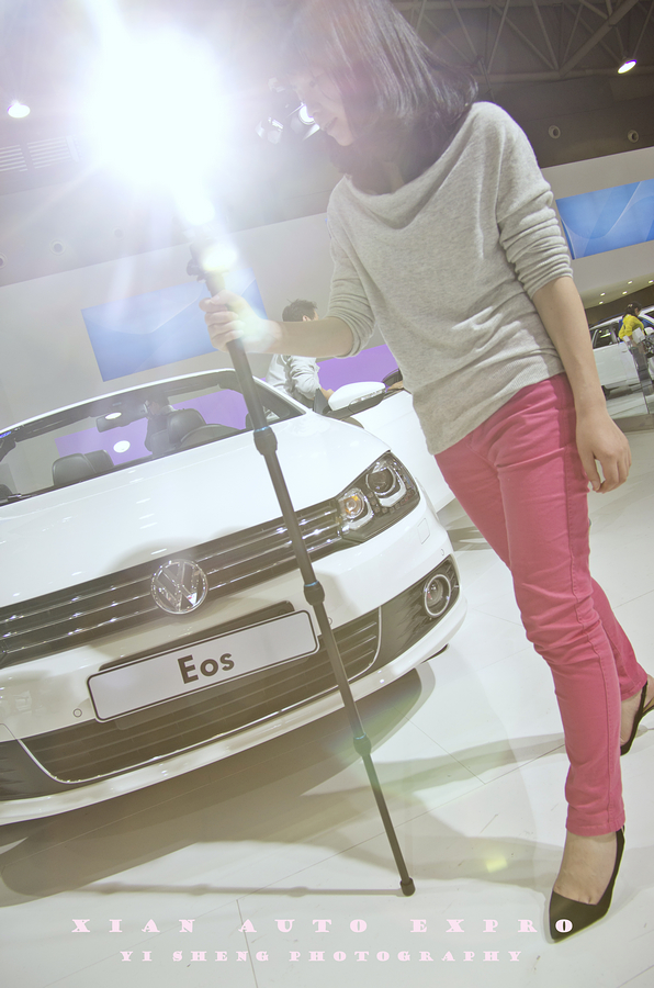 很辛苦的。。。谨以此片献给她