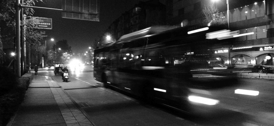 初夜，成都郊区。。。