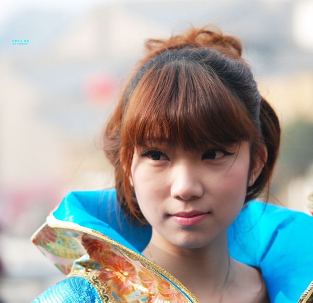 DSC_6648蓝衣头像s典.jpg