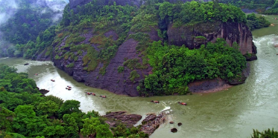 轻舟已过万重山 (4).jpg