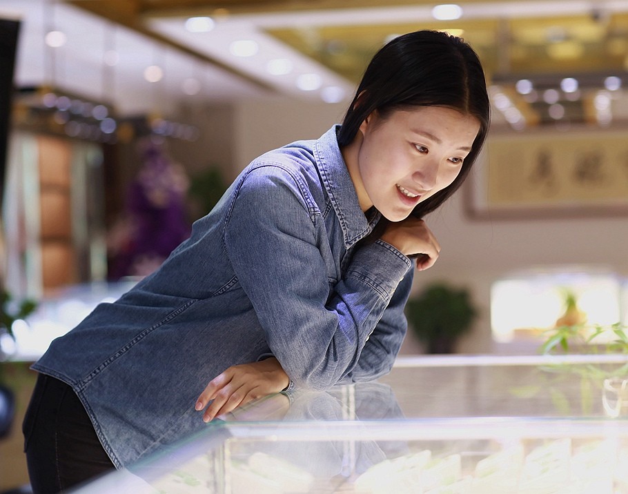 2014.11.22旅游小姐海选 140_副本.jpg