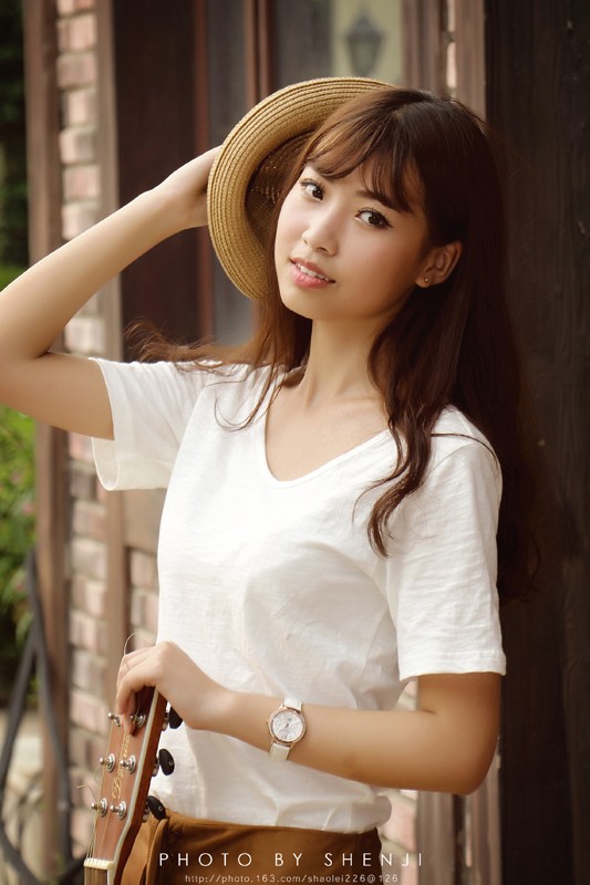 吉他时尚 (04).jpg