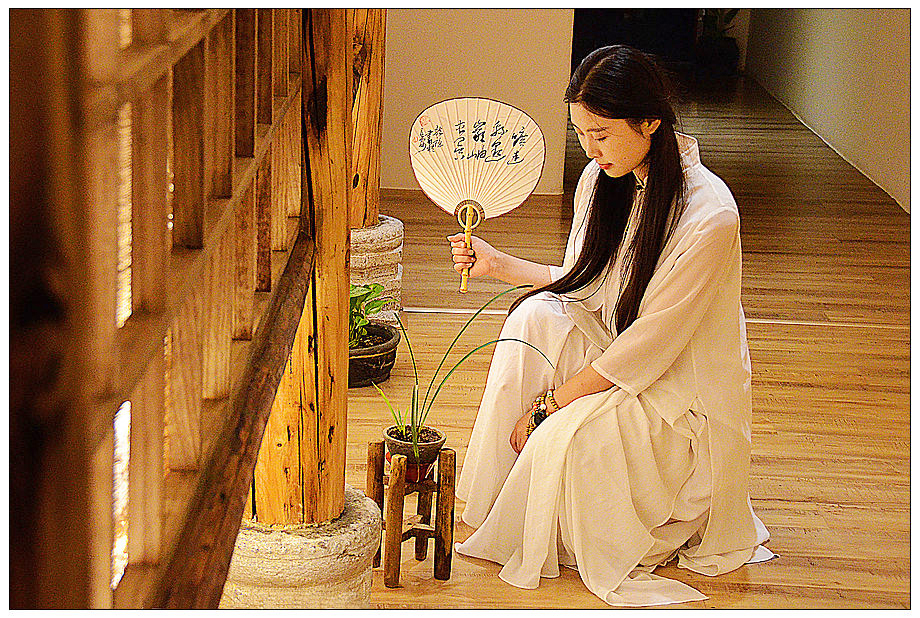 nEO_IMG_面景沉思.jpg