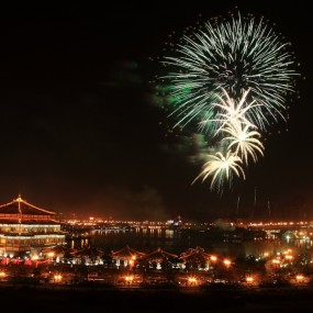 迟到的南湖焰火