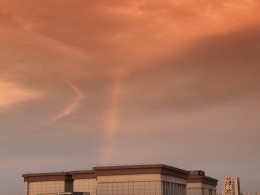 东边的一道彩虹