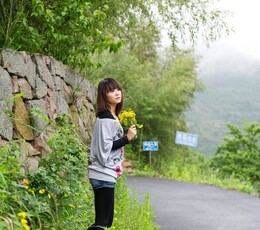 在山涧中的自拍