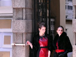 新兵蛋子献拙 广州沙面蹭拍模特