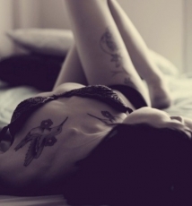 美丽的纹身自拍