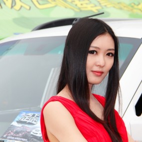 新手上图，跪求指点。五一车展（二）