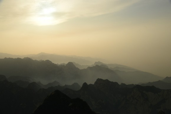 华山西峰观日落