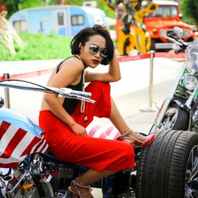 欧亚国际豪车靓女活动作业！