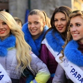 2011国际旅游小姐游回家民巷