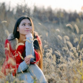 杜陵人像练习：【姑娘你在秋日的阳光里】