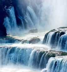 贵州两地隐秘的瀑布美景