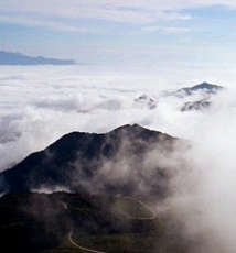 正月观民俗“火龙灯舞”