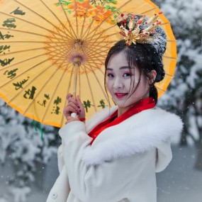 麻豆总是斜视我因为我是蹭拍