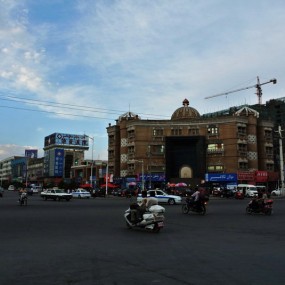 【实拍】夜宿南疆重镇库车之印象