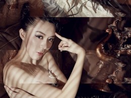 《皇后的新衣》有点古典风格