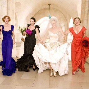 她穿成这样当伴娘，结果成了下一个新娘