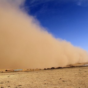 沙尘暴----转载朋友亲历的可怕场景