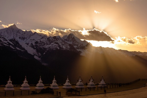 云南印象之日照金山