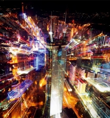 通过“拉爆”打造双重炫酷空间