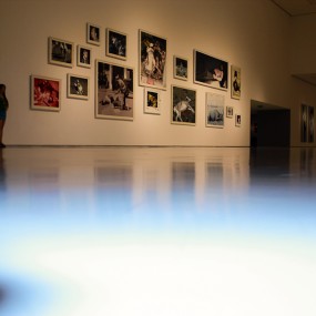 观念摄影：万千的色彩，唯有“她”。BY---白日梦蓝（梦境中的色彩）！