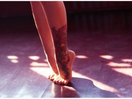 霭霭红尘忆蹉跎