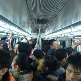 北京地铁---高峰时段