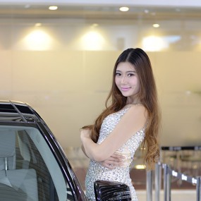 曲江车展拍车模。6.11