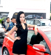 2012西安车展------人像篇 《大图片》