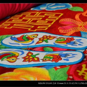 盘点2012最爱的照片《母亲的针线活》