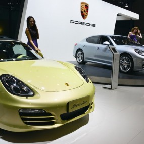 【实拍】车展冷色调