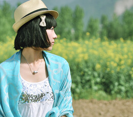 油菜花丛中的姑娘（续）