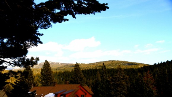 美国加州Lake tahor滑雪场景色