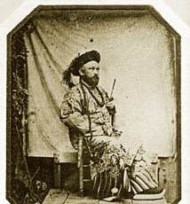 东方古国的首次曝光